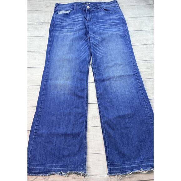 Ariat Denim - Ariat Denim Women’s Trouser Mid Rise Flare Penelope Jeans Raw Hem Size 31R